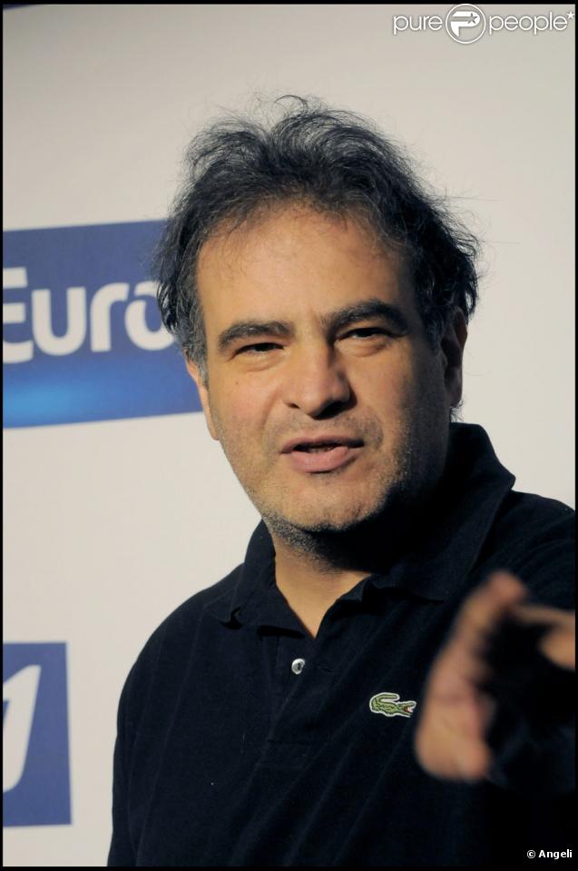 Raphaël Mezrahi à la conférence de presse de rentrée d'Europe 1, rue François Ier, le 31/08/09