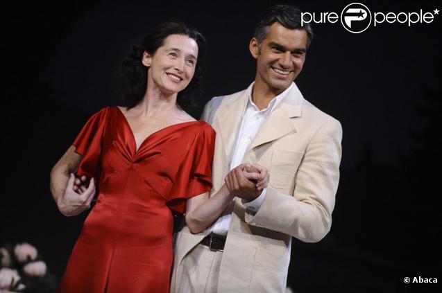Anne Brochet et François Vincentelli dans la pièce de Philip Barry, Vie Privée, au théâtre Antoine à Paris le 28 août 2009