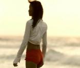 Saya dans le clip de  Tu aimeras , extrait de l'album  Comme Une Femme 