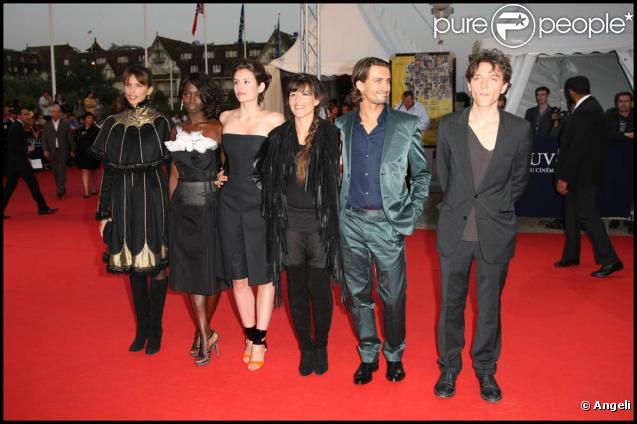 Maïwenn, Aïssa Maïga, Louise Monot, Romane Bohringer et Raphaël, à l'occasion de la présentation de  Me and Orson Welles , lors du 35e Festival du Film Américain de Deauville, le 6 septembre 2009 !