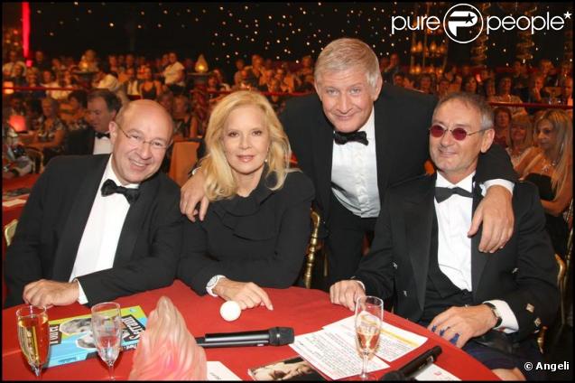 Jacques Pessis, Sylvie Vartan, Patrick Sébastien et Michael Jones à l'enregistrement de l'émission 