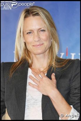 Robin Wright, lors du photocall de  The private lives of Pippa Lee , à l'occasion du 35e Festival du Film Américain de Deauville, le 10 septembre 2009 !