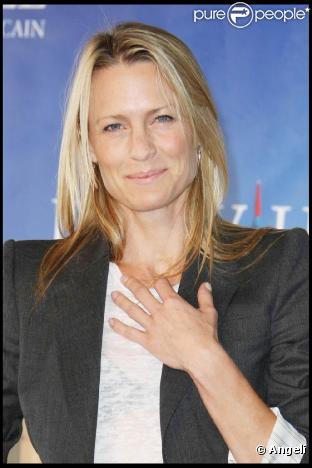Robin Wright, lors du photocall de  The private lives of Pippa Lee , à l'occasion du 35e Festival du Film Américain de Deauville, le 10 septembre 2009 !