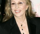 MTV Video Music Awards 2009, le 13 septembre au Radio City Music Hall : Faye Dunaway 