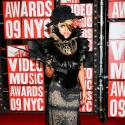 Lady GaGa et Madonna ont trouvé leur bonheur dans la garde-robe de... Morticia Addams !