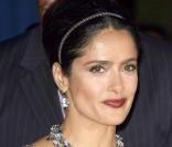 Salma Hayek, radieuse au possible hier lors des Alma Awards à Los Angeles