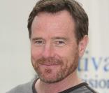 Bryan Cranston :   meilleur acteur principal dans une série dramatique   lors des 61èmes Emmy Awards