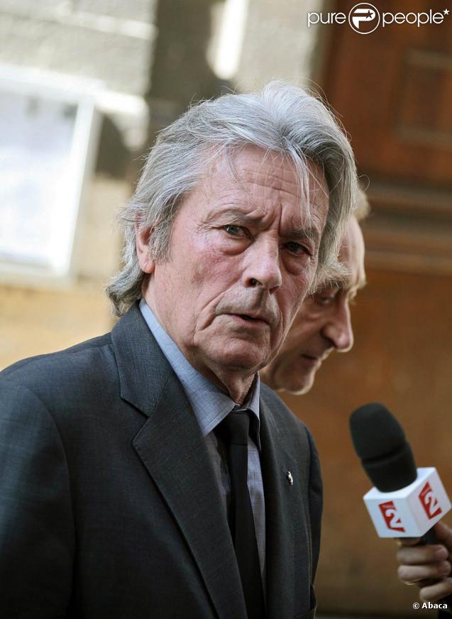 Alain Delon sera au coeur de  Strass et Voyous 