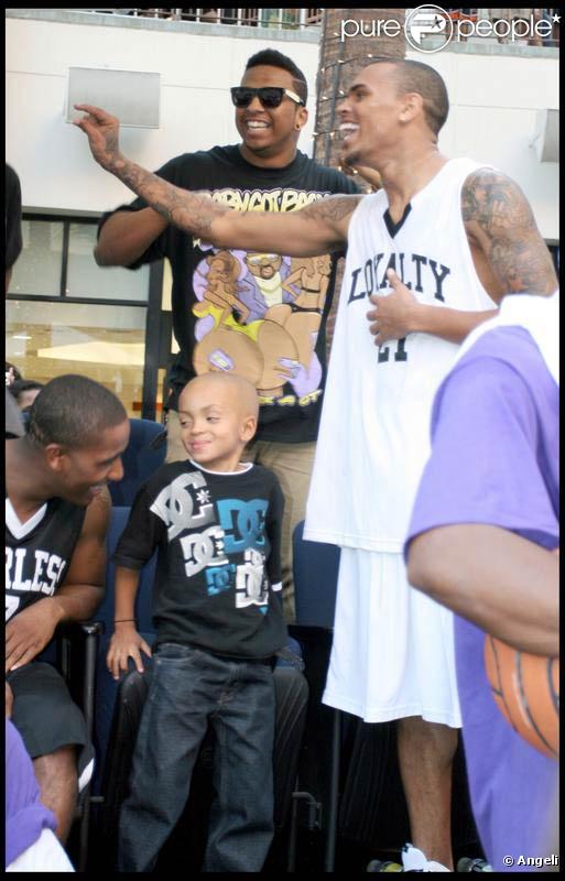 Chris Brown à un événement de charité. 26/09/09