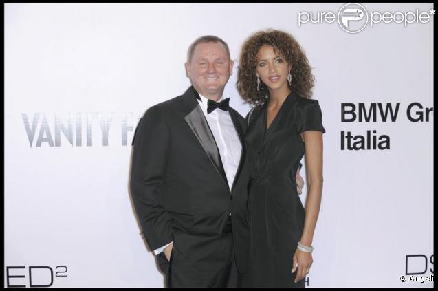 Noémie Lenoir et Kevin Robert Frost au gala de l'amfAR organisé dans le cadre de la Fashion Week milanaise. 28/09/09