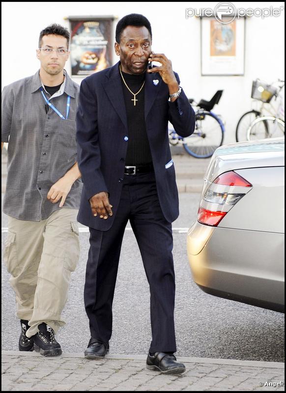 Le roi Pelé à son arrivée à Conpenhague  