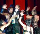 Florent Mothe dans le spectacle Mozart, l'Opéra rock.
