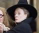 Maggie Smith n'oubliera jamais son douloureux combat contre le cancer du sein. Si les médecins l'ont déclarée guérie après deux ans de traitement, l'actrice confie sa peur de ne pas pouvoir remonter sur les planches à cause d'une grande fatigue !<br
