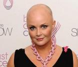 Gail Porter lors d'un défilé pour la lutte contre le cancer du sein à Londres le 7 octobre 2009