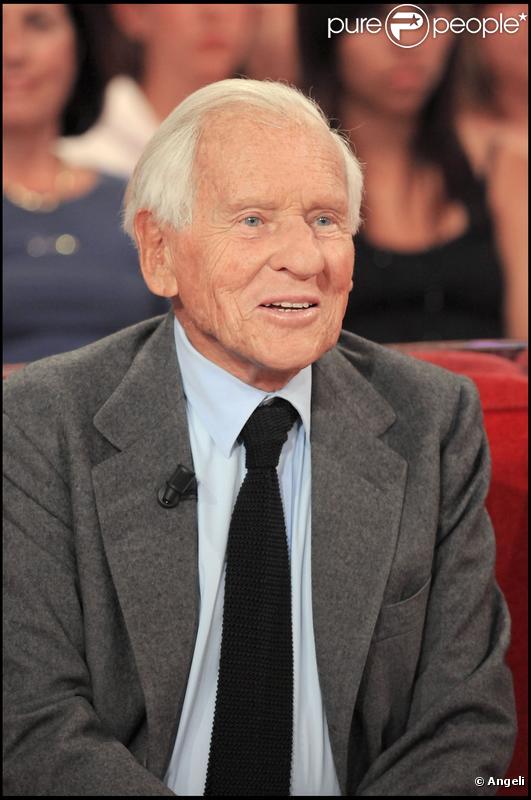 Jean d'Ormesson à l'enregistrement de Vivement Dimanche, le 7 octobre 2009 (diffusion le 11 octobre 2009)