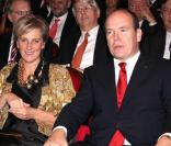 Charlene Wittstock, Princesse Astrid, Prince Lorenz de Belgique et  Prince Albert II de Monaco lors de la cérémonie de remise des prix de la Fondation d'Albert II de Monaco à Monaco au Forum Grimaldi de Monte-Carlo le 10 octobre 2009