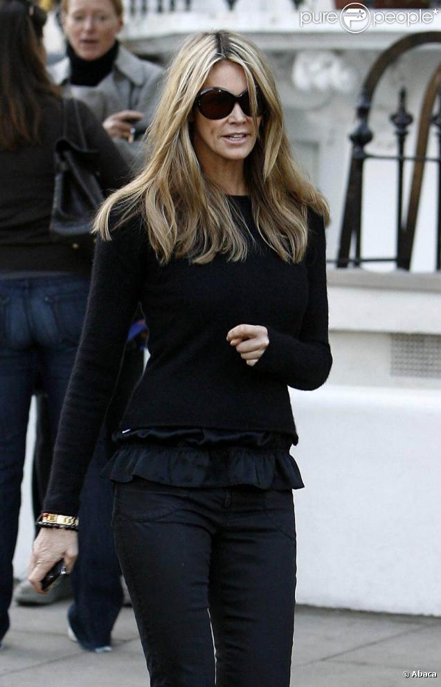 Elle MacPherson à Londres, le 12 octobre 2009