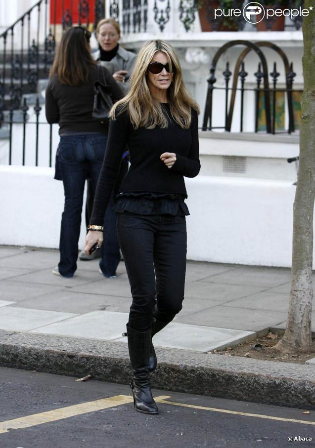 Elle MacPherson à Londres, le 12 octobre 2009