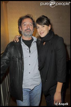 Christophe Alévêque et Serena Reinaldi lors du spectacle au théâtre Déjazet de Gregory Charles à Paris le 12 octobre 2009