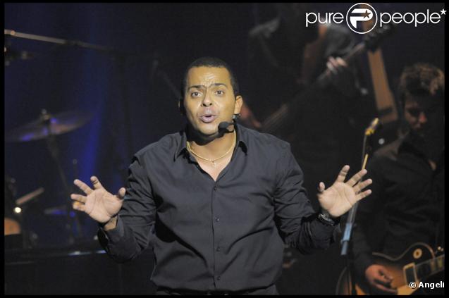 Gregory Charles lors de son spectacle au théâtre Déjazet à Paris le 12 octobre 2009