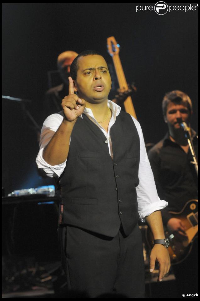 Gregory Charles lors de son spectacle au théâtre Déjazet à Paris le 12 octobre 2009