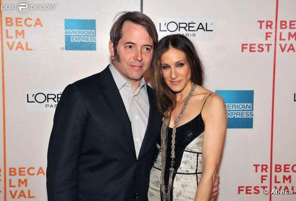Nées par mère porteuse, Tabitha et Marion ont trouvé le bonheur au sein du foyer de Sarah Jessica Parker et son mari Matthew Broderick. Depuis notre Carrie Bradshaw internationale est parfaite dans son rôle de mère poule !