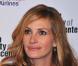 La belle Julia Roberts est l'une des premières à avoir conjugué la naissance au pluriel. C'est le 28 novembre 2004, que la Pretty Woman a accouché d'un petit Phinnaeus Walter et d'une petite Hazel Patricia ! 