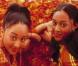 La ressemblance est frappante vous ne trouvez pas ? Les jumelles Tia et Tamera Mowry nous en ont fait voir de toutes les couleurs dans... Sister, Sister !  
