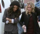 Jessica Szohr et Hilary Duff sur le tournage de la saison trois de Gossip Girl !