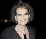 Claudia Cardinale lors du show pour les quarante ans de carrière de Nicoletta à L'Alhambra à Paris le 15 octobre 2009