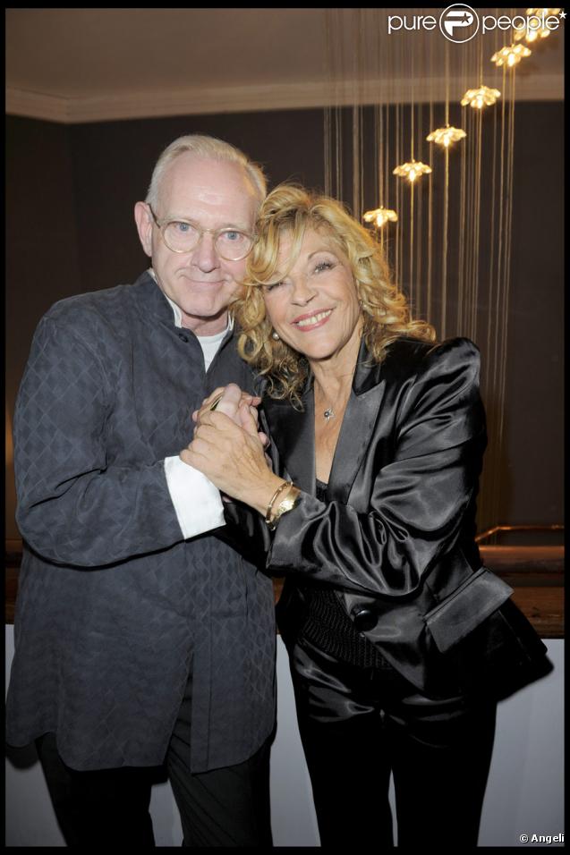 William Sheller et Nicoletta lors du show pour les quarante ans de carrière de Nicoletta à L'Alhambra à Paris le 15 octobre 2009