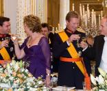 Henri de Luxembourg et son fils Guillaume reçoivent le couple présidentiel irlandais au Palais grand-ducal, le 16 octobre 2009