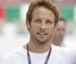 Jenson Button, ici avec sa compagne Jessica Michibata, est devenu, le 18 octobre 2009, champion du monde de F1
