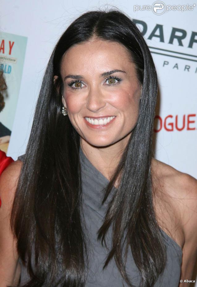 Demi Moore lors de la soirée organisée pour la sortie du livre de Laura Day How To Rule The World From Your Couch' le 19 octobre 2009 à Los Angeles 