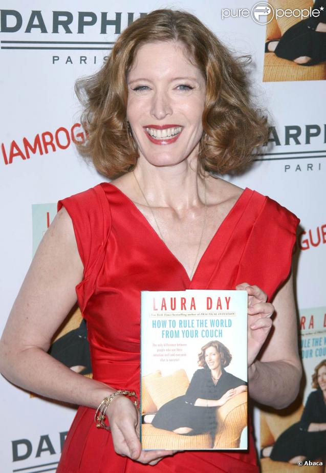 Laura Day lors de la soirée organisée pour la sortie du livre de Laura Day How To Rule The World From Your Couch' le 19 octobre 2009 à Los Angeles 