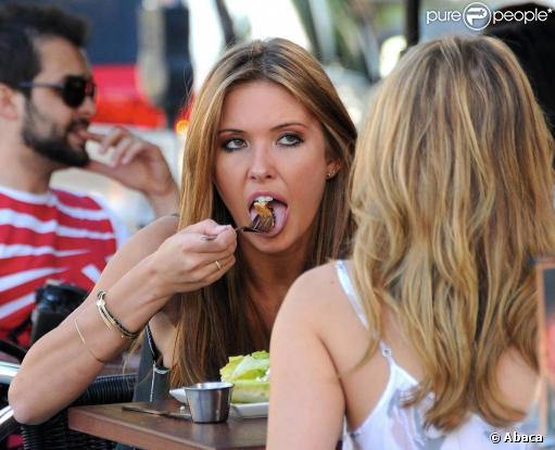 Audrina Patridge et Lo Bosworth sur le tournage de The Hills le 22 octobre 2009 à Los Angeles