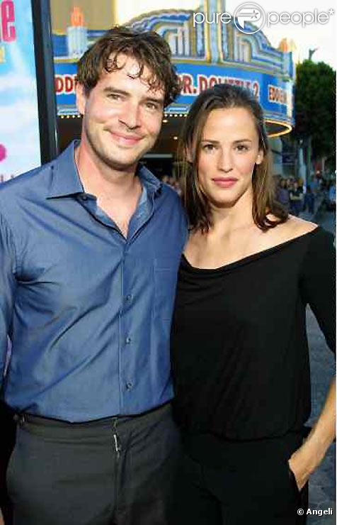Scott Foley avec Jennifer Garner en juin 2001 