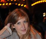 Amanda Sthers 