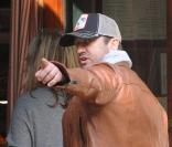 Gerard Butler déjeunant avec une amie à New York le 14 octobre 2009