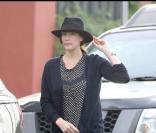 Liv Tyler est allée chercher son fils Milo à l'école le 27 octobre 2009