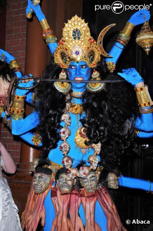 Heidi Klum est la plus sexy des Shiva ! 