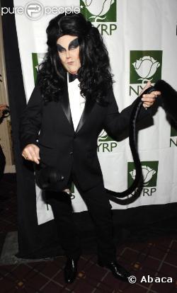 Michael Kors, créateur et ami de Heidi Klum : regard félin et costume de pingouin ! (2007)
