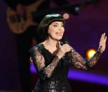 Mireille Mathieu sur le plateau d'une émission allemande (31 octobre 2009)