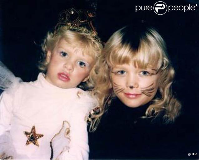 Paris et Nicky Hilton déguisées pour Halloween lorsqu'elles étaient petites