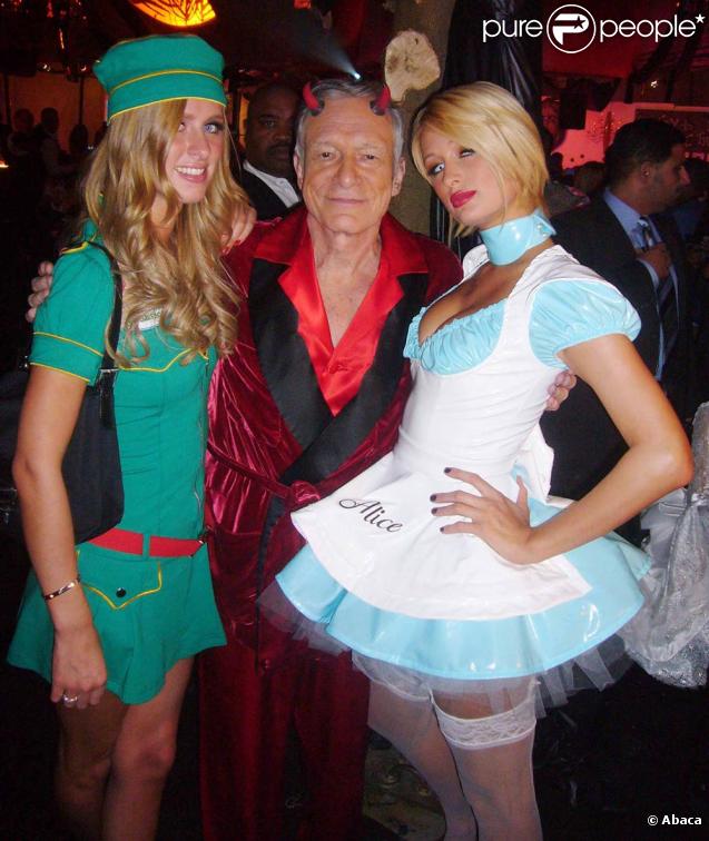 Paris Hilton lors de la fête d'Halloween 2007