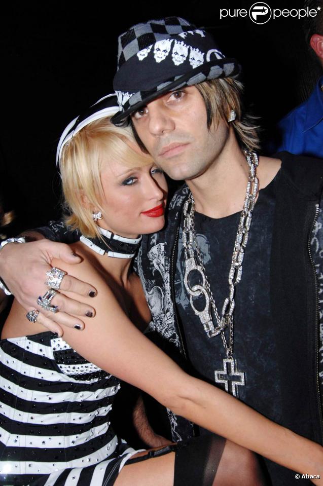 Paris Hilton lors de la fête d'Halloween 2007