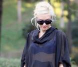 Gwen Stefani dans un parc de Los Angeles, avec ses enfants, le 1er novembre 2009