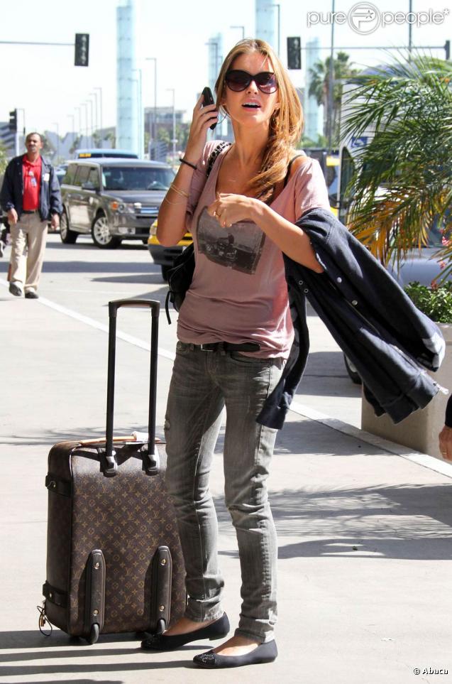 Audrina Patridge à l'aéroport de Los Angeles, le 30 octobre 2009