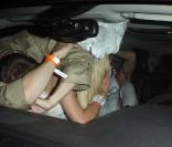 Paris Hilton : fin de soirée difficile avec Doug Reinhardt. Un ami tente de camoufler la bagarre. Le 31 octobre 2009