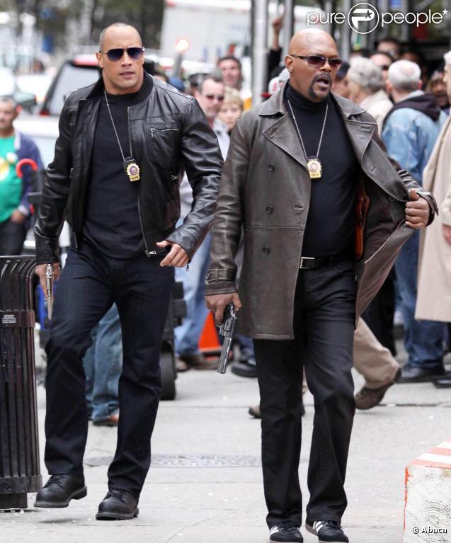 Dwayne Johnson et Samuel L. Jackson, sur le tournage de  The Other Guys , la nouvelle comédie policière d'Adam McKay, qui se tourne à New York, le 23 octobre 2009 !